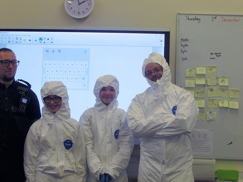 Year 6 Meet the Police Forensics Officers